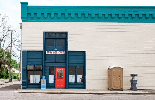 Portable Toilet Options We Offer in Mayfield Heights, OH